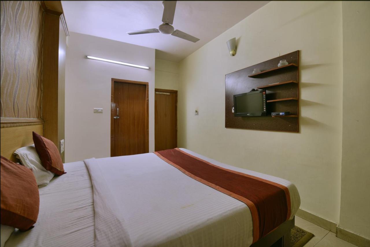 Oyo 2326 Hotel Star Plaza Dzsaipur Kültér fotó